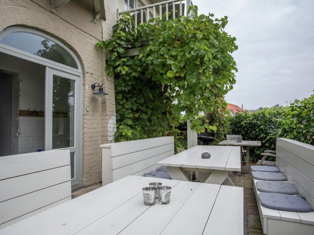 Beautiful Villa 200 Metres From The Sea Koksijde Εξωτερικό φωτογραφία